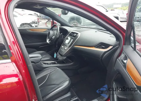 2017 Lincoln Mkc Reserve from USA, damaged, VIN 5LMCJ3D91HUL54207